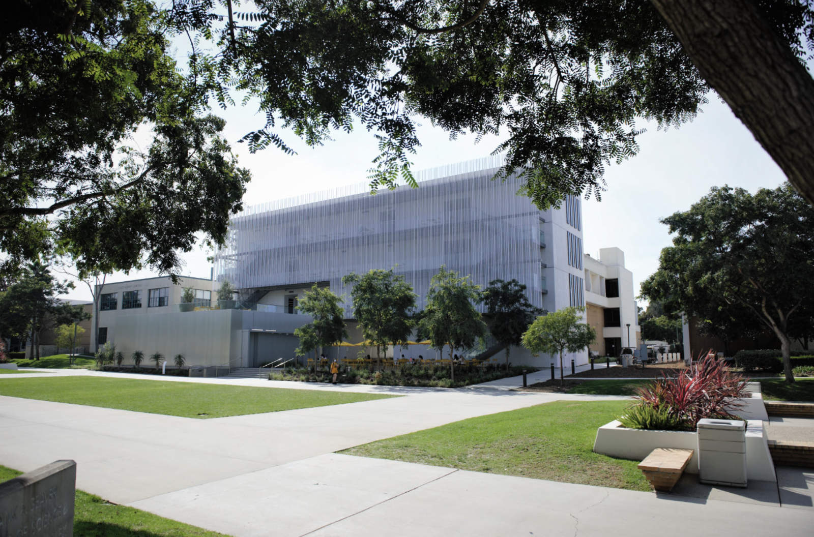 You are currently viewing Loyola Marymount University